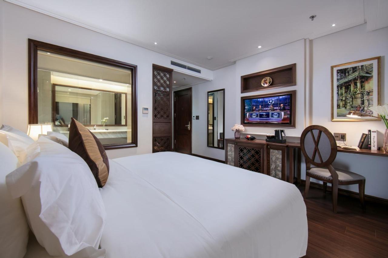 The Q Hotel Hanoi Buitenkant foto